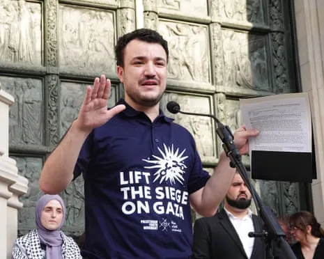 American Judge Orders Removal of Pro-Palestinian Leader Due to Misrepresented Information on Residency Application